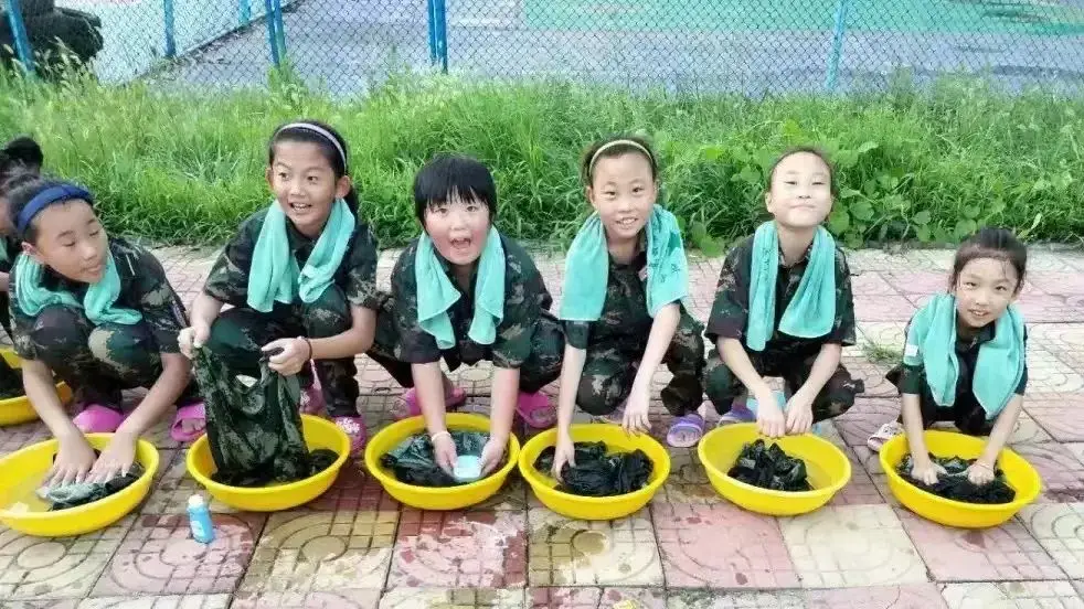 战地4中C100刀的神秘魅力：刀锋之利与战术之选